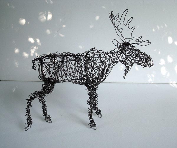 Moose - wire sculpture by Nakisha